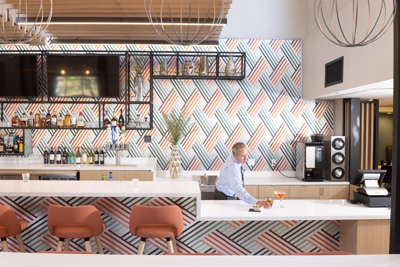 Santa Ana-orange County Airport By Ihg Santa Ana
