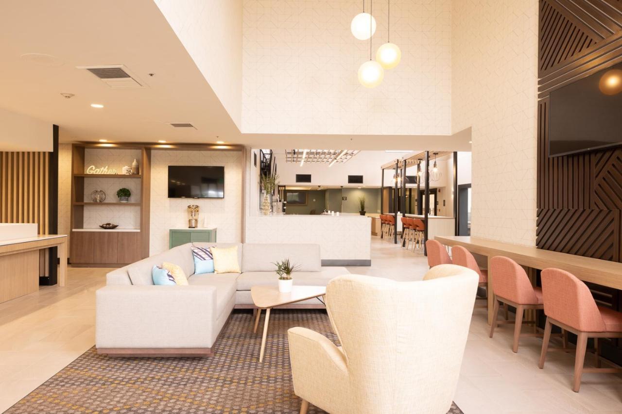 Santa Ana-orange County Airport By Ihg Hotel 3*